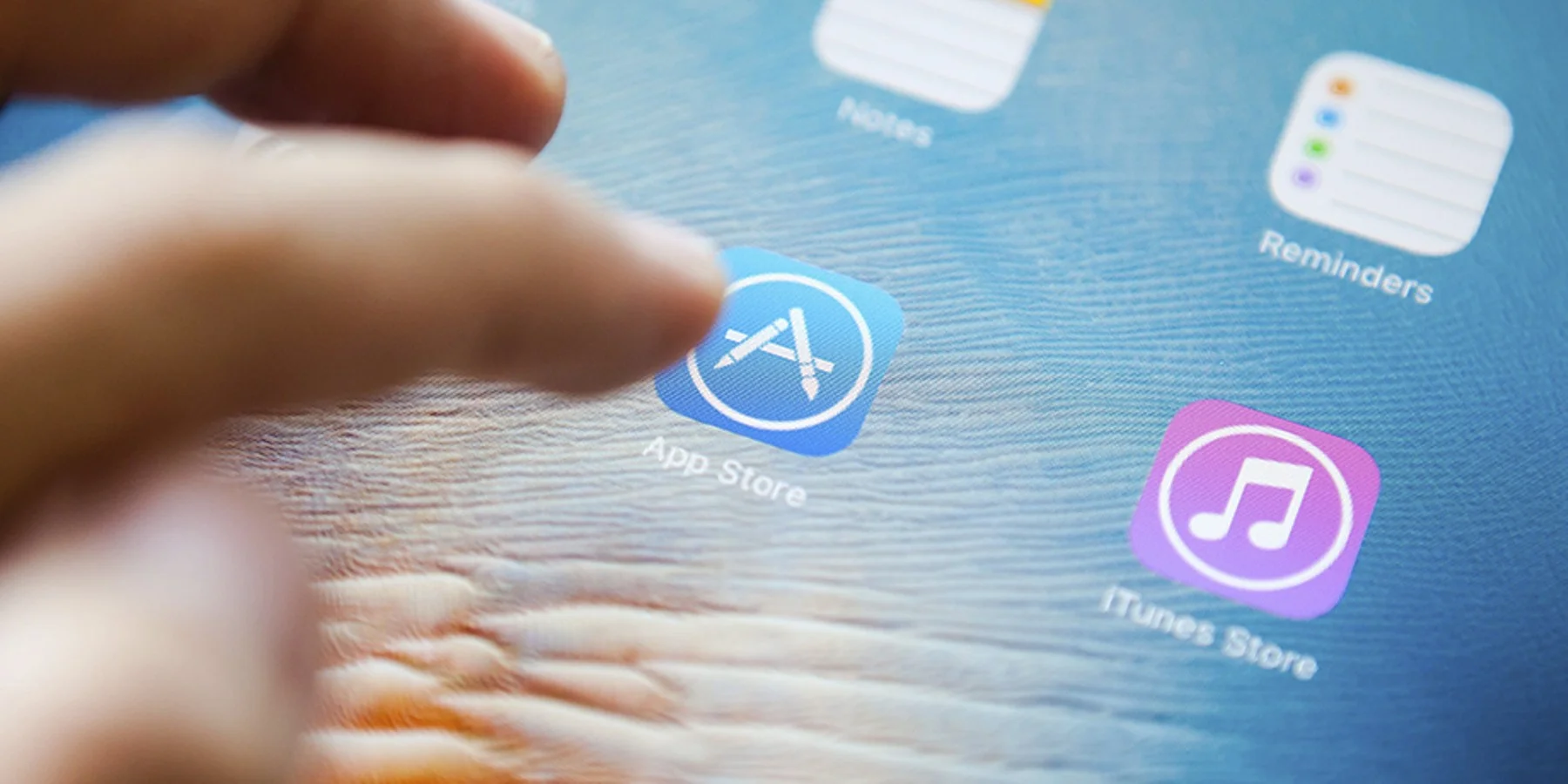 Как сменить регион Apple ID из России в 2026 году — рабочий способ без оплаты
